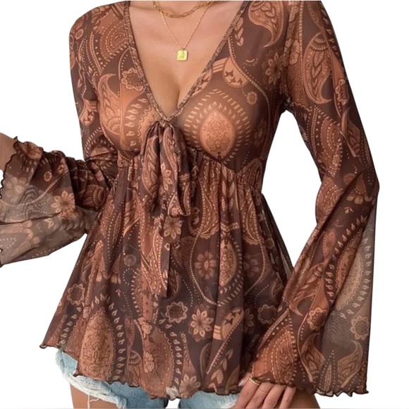 Boutique Tops - Boho V-Neck Flared Long Sleeve Paisley Top